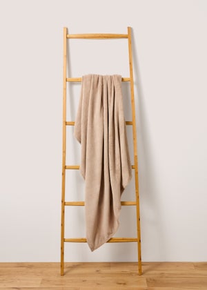 Beige Plain Throw (130cm x 150cm)