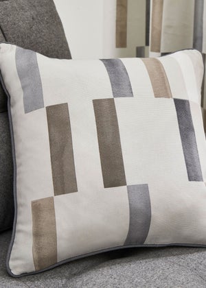 Fusion Oakland Natural Filled Cushion (43cm x 43cm)